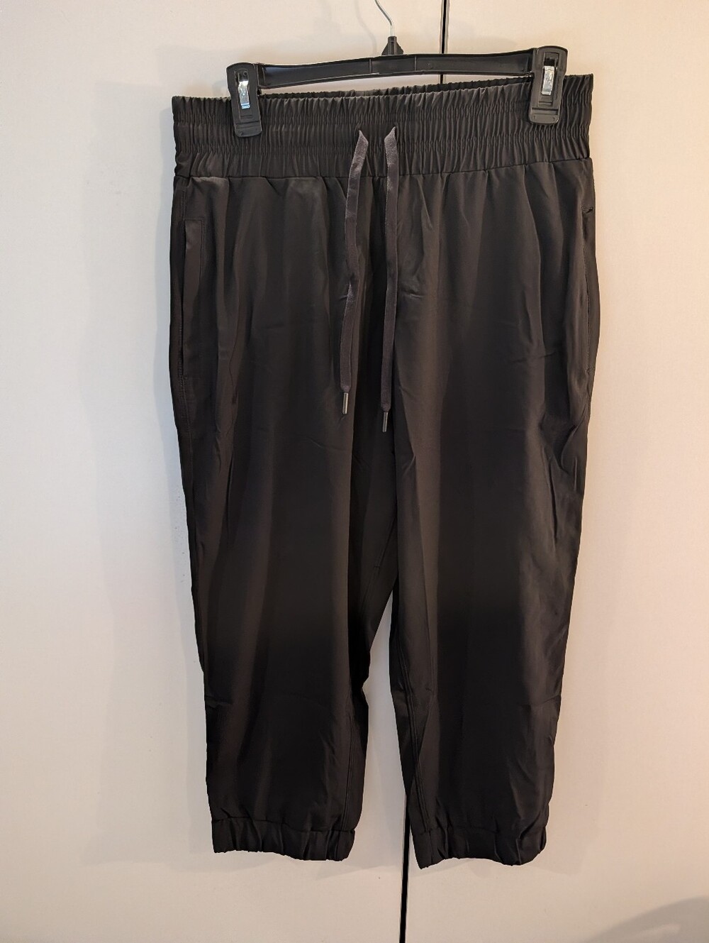 Kyodan Woman's Medium Black Drawstring Jogger Pants NWT